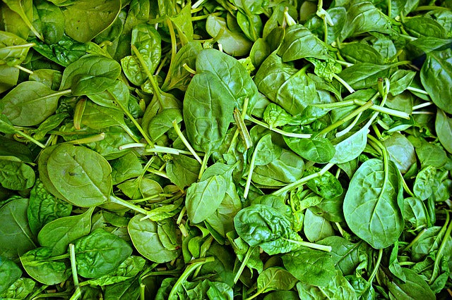 4 Benefits of Eating Greens